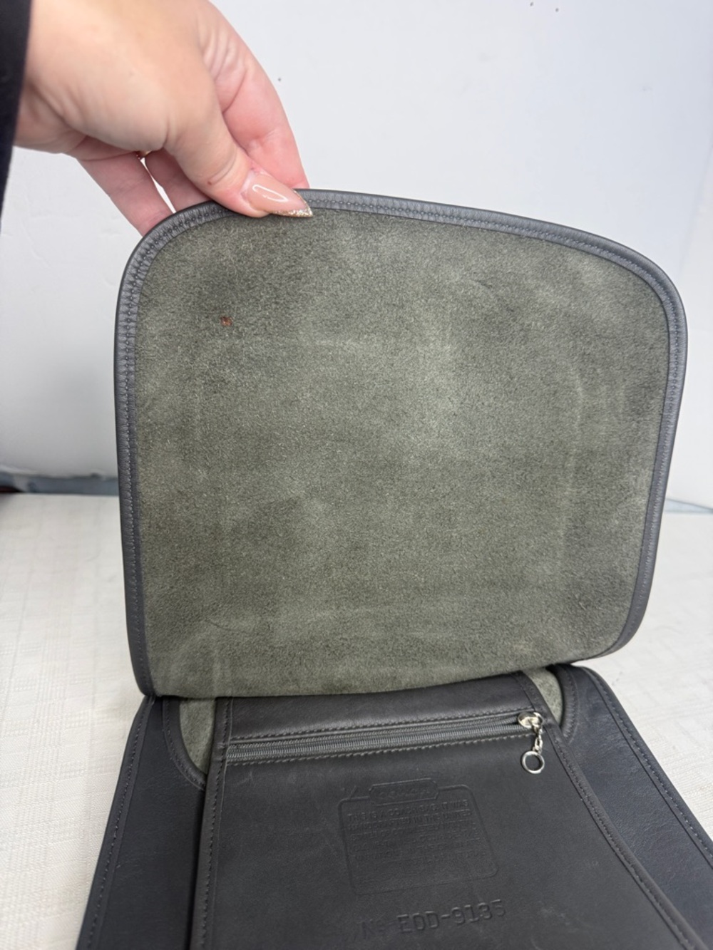 COACH VINTAGE Slim Hippie Flap Saddle Bag. - Picture 12 of 17